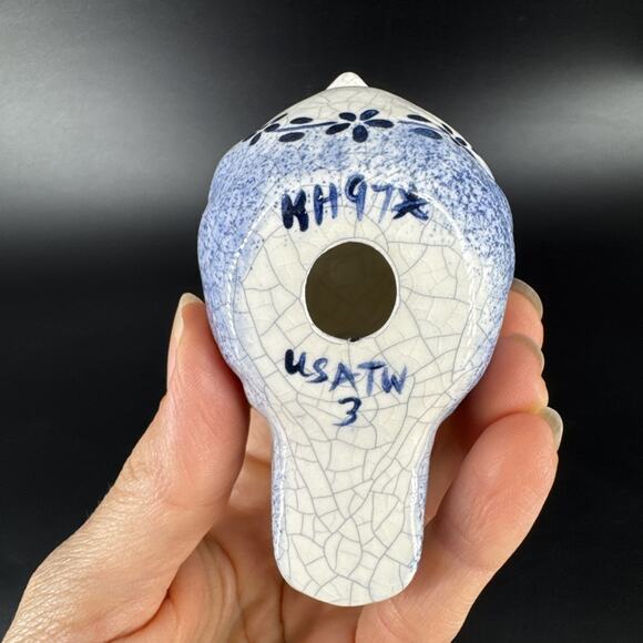 Vintage Dedham Bird Figurine Cobalt Blue & White Ceramic Crackle Glaze Design - Picture 8 of 12